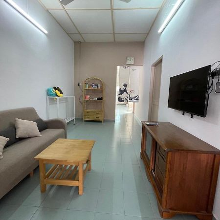 Jace Homestay 解思民宿 Ayer Itam Zewnętrze zdjęcie